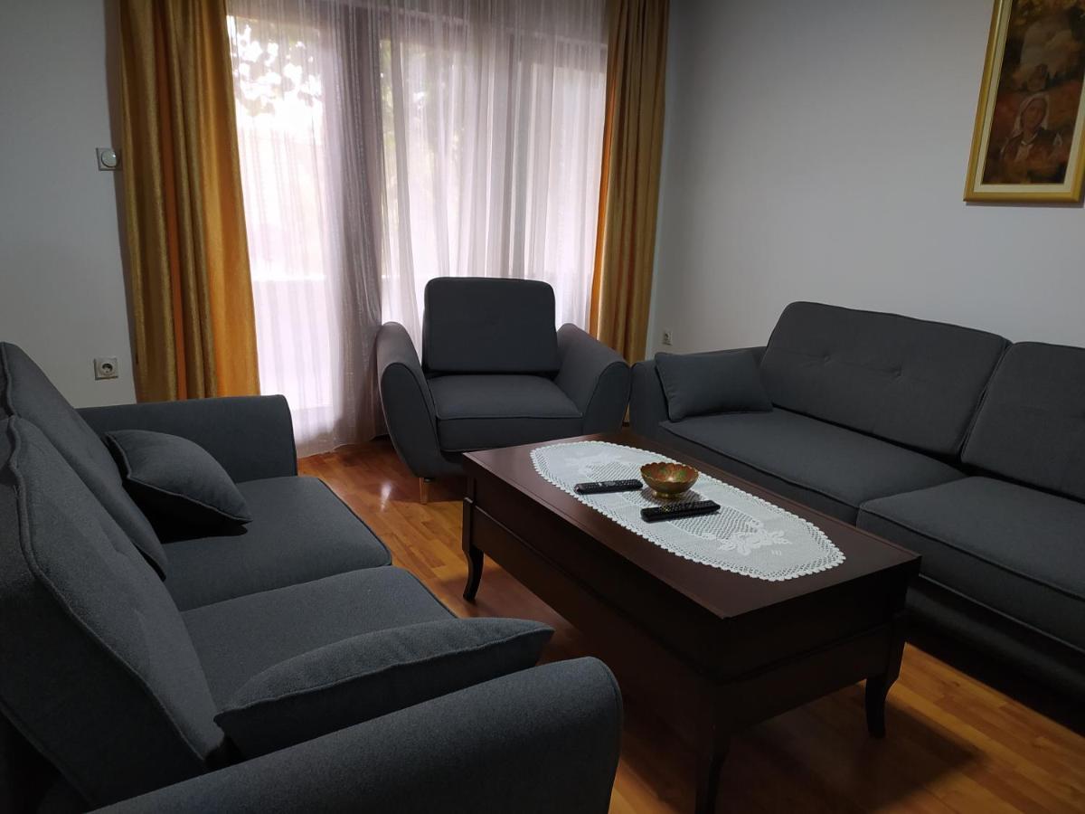 Ivan Apartment Escópia Exterior foto